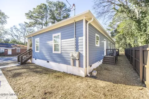 Exterior - 2607 Beech Ave, Macon, GA 31204 photo 4 of 10