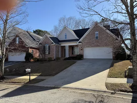 311 Arden Park Ln, Macon, GA 31210