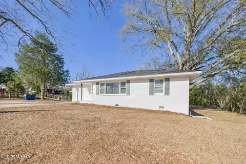 2489 Locksley Dr, Macon, GA 31206