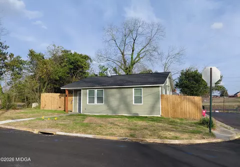 344 Blossom Ave, Macon, GA 31204