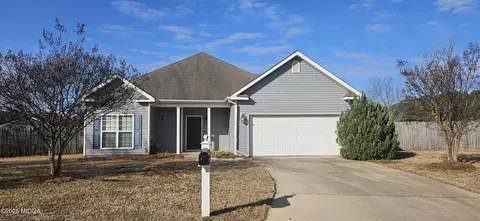 313 Longhorn Trl, Perry, GA 31069