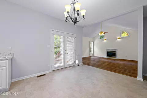 Dining - 40 Jacksons Vly, Sharpsburg, GA 30277 photo 1 of 1