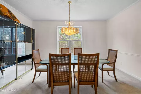 Dining - 40 Jacksons Vly, Sharpsburg, GA 30277 photo 1 of 2