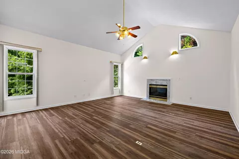 Living - 40 Jacksons Vly, Sharpsburg, GA 30277 photo 3 of 5