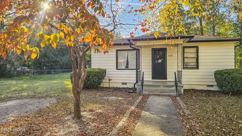 1919 Bethlea Ave, Macon, GA 31204