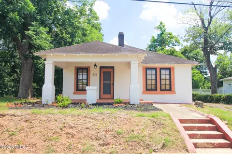 826 W Grenada Ter, Macon, GA 31206