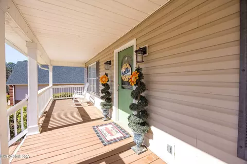 509 Aaron Cir, Gray, GA 31032 photo 2
