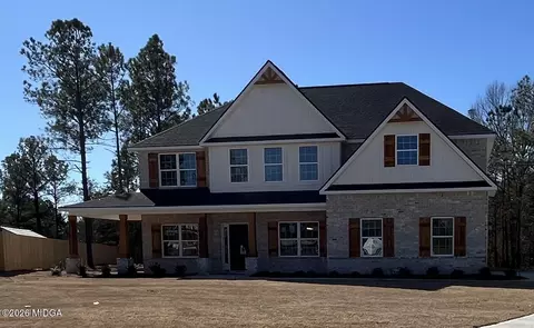 319 Air View Dr #14, Warner Robins, GA 31093