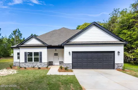101 Joy Dr, Warner Robins, GA 31088