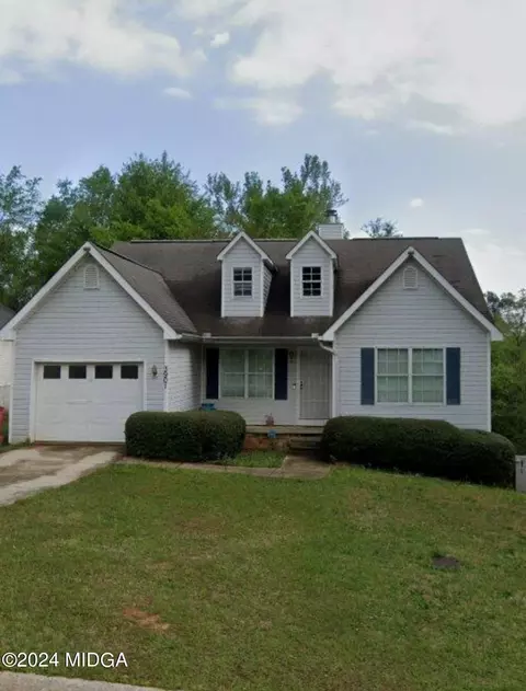 3901 Shearwater Dr, Macon, GA 31206