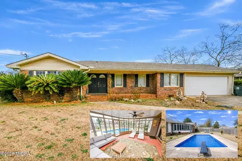 316 Meadowridge Dr, Warner Robins, GA 31093