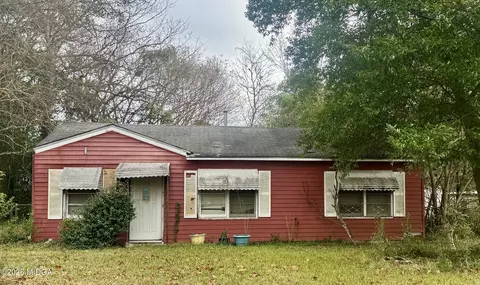 5756 Satterfield Dr, Macon, GA 31206