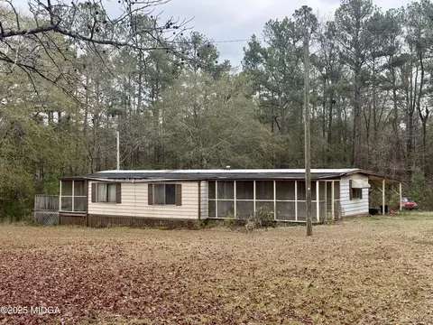 133 Callaway Rd, Forsyth, GA 31029