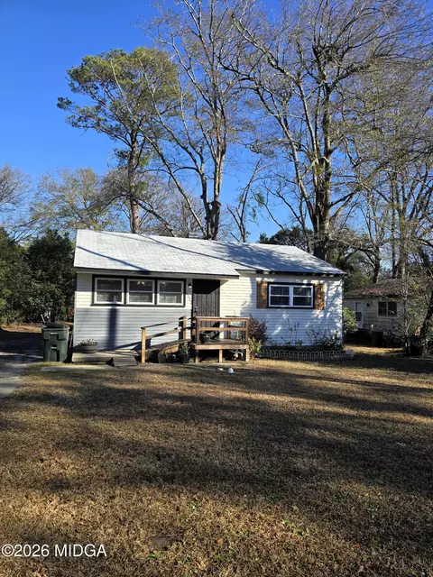 1312 Hartley Ave, Warner Robins, GA 31088