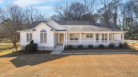 8278 Lower Thomaston Rd, Macon, GA 31220