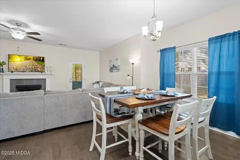 Dining - 108 E River Cane, Perry, GA 31069 photo 2 of 2