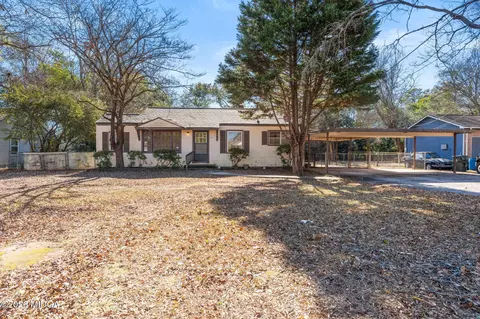 705 Princess Ave, Fort Valley, GA 31030