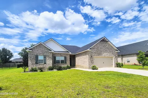 Exterior - 106 Raspberry Trl, Perry, GA 31069 photo 4 of 11