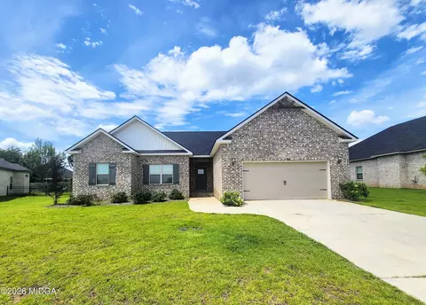 Exterior - 106 Raspberry Trl, Perry, GA 31069 photo 3 of 11