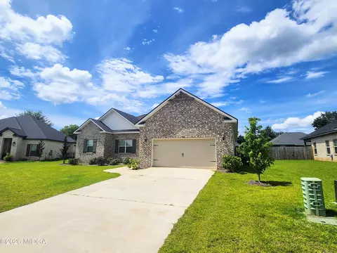 Exterior - 106 Raspberry Trl, Perry, GA 31069 photo 5 of 11