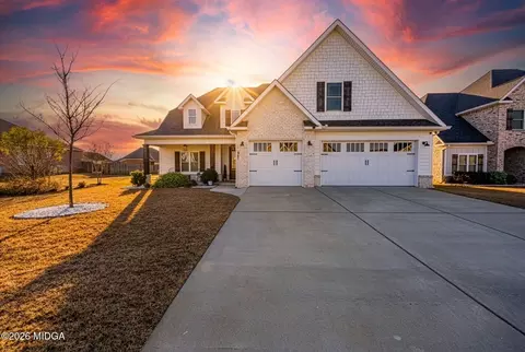 901 Falkirk Dr, Warner Robins, GA 31088