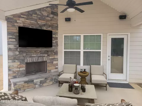 Exterior - 4604 Capulet Ct, Forsyth, GA 31029 photo 3 of 5