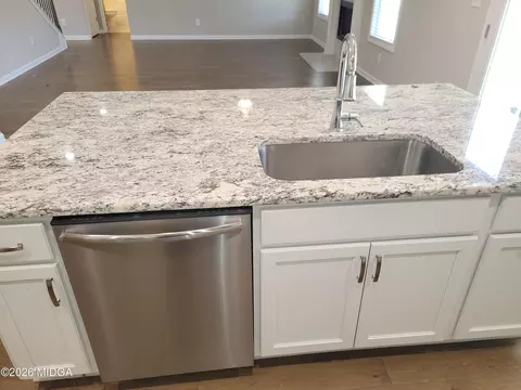 Kitchen - 4604 Capulet Ct, Forsyth, GA 31029 photo 6 of 6