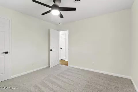 Bedroom - 119 Colonial Rd, Warner Robins, GA 31088 photo 5 of 7