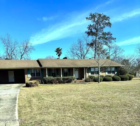 6414 Ponderosa Dr, Macon, GA 31216