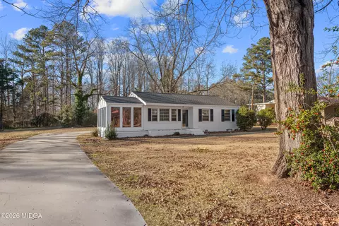 544 Franklin St, Jackson, GA 30233