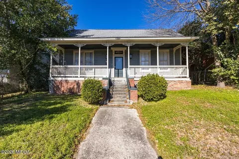 1335 Jackson St, Macon, GA 31201