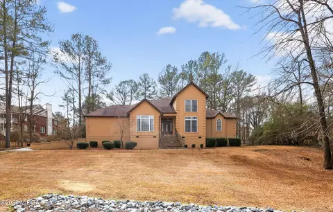 2586 Wesleyan Dr N, Macon, GA 31210