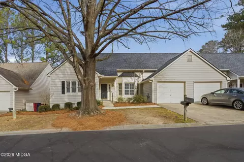 122 Lundy Ct, Macon, GA 31210