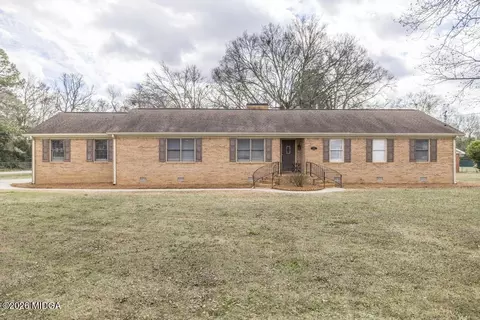 3708 Jones Rd, Macon, GA 31216