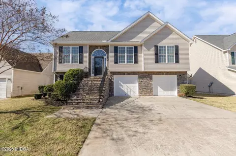 105 Browning Pt, Byron, GA 31008