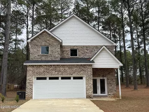 238 Wood Oak Cir, Cochran, GA 31014
