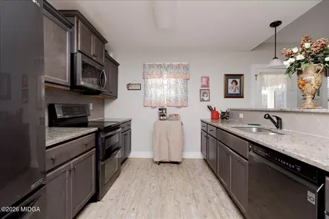 Kitchen - 309 High Falls Rd, Jackson, GA 30233 photo 1 of 7