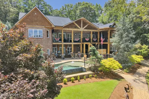 139 Lake Pines Cir, Jackson, GA 30233