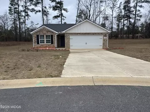 506 Pine Meadows Ct, Macon, GA 31206