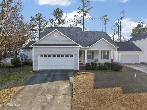 148 Crest Mont Dr, Macon, GA 31206