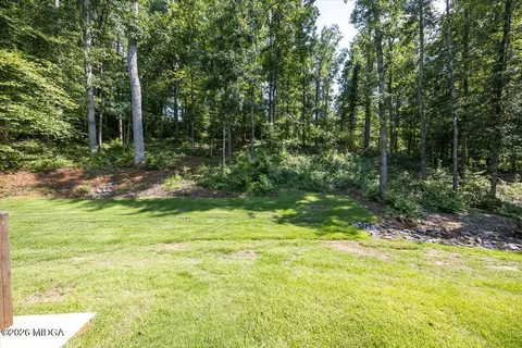 Exterior - 105 Fox Ct, Forsyth, GA 31029 photo 5 of 6