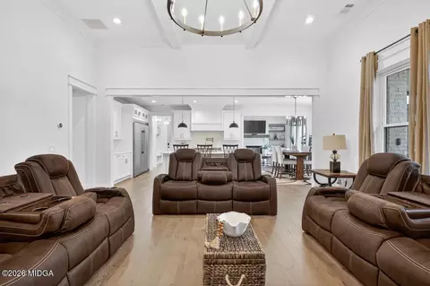 Living - 105 Fox Ct, Forsyth, GA 31029 photo 1 of 2