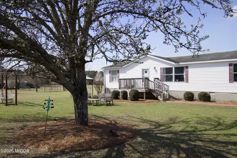 1945 Woolfolk Rd, Fort Valley, GA 31030