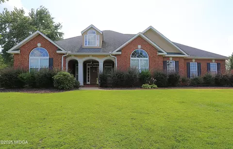 217 Wilsons Creek Bnd, Bonaire, GA 31005