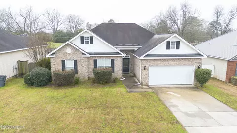 207 Broderick Cir, Warner Robins, GA 31088