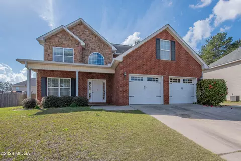 218 Misty Valley Ln, Bonaire, GA 31005