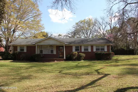 3038 Debra Ann Dr, Macon, GA 31216