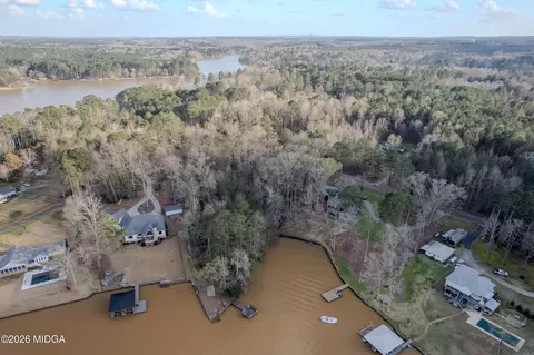 109 Collins Rd NW, Milledgeville, GA 31061