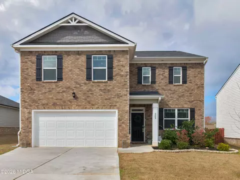 205 Montgomery Dr, Stockbridge, GA 30281