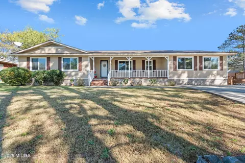 3980 W Oak Dr, Macon, GA 31210